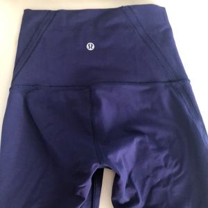 RARE Lululemon Wunder Under Crop Hi-Rise (peak)